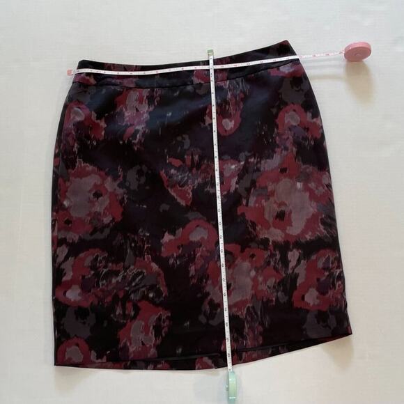 Ann Taylor Black Purple Pink Watercolor Abstract Floral Print Pencil Skirt 12 - Picture 8 of 10